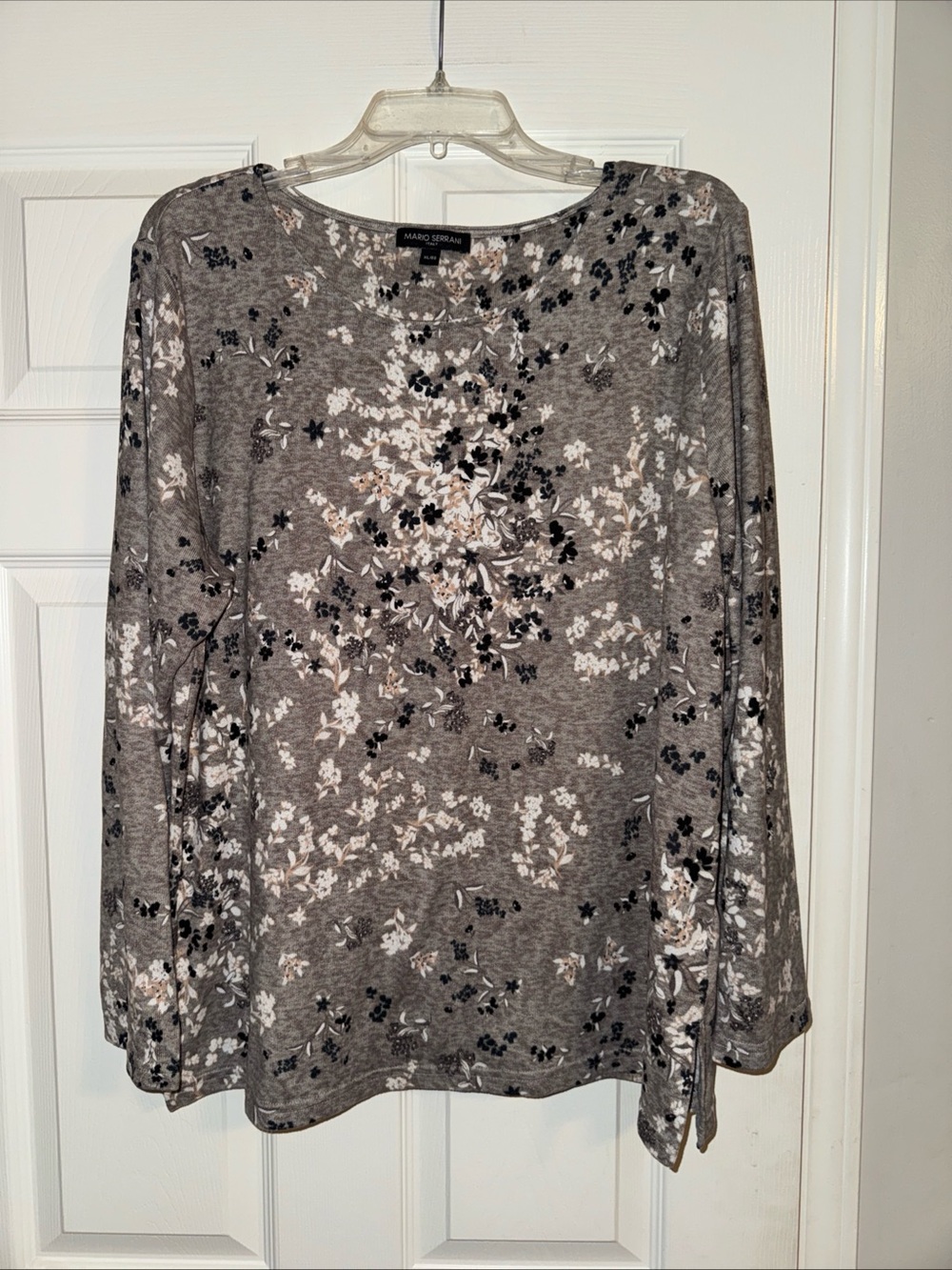 Mario Serrani Heather Gray Floral Long Sleeve Tee